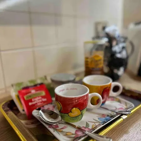 Wanderlust Traveller San Lazzaro