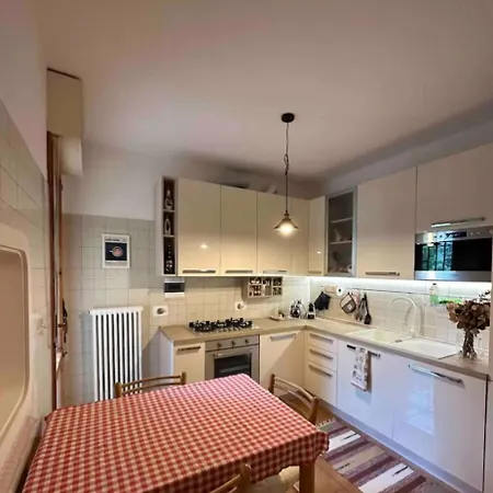 Séjour chez l'habitant Wanderlust Traveller San Lazzaro *