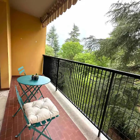 Wanderlust Traveller San Lazzaro * La Mura San Carlo